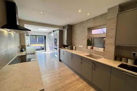 Kitchen.jpeg