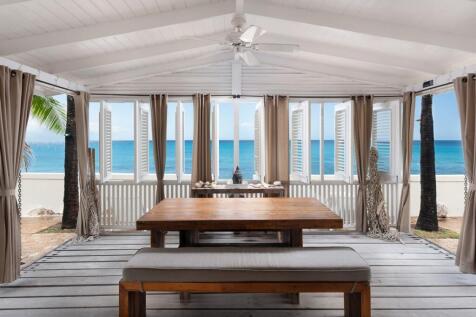 Little_Good_Harbour_Wooden_Dining_Terrace.jpg