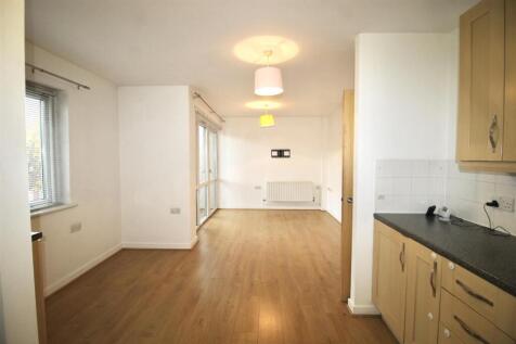 2 Dining area &amp; living room.jpeg