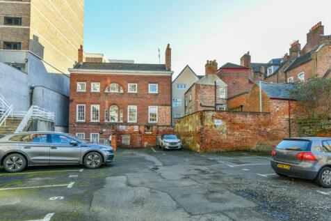 St james rear.jpg