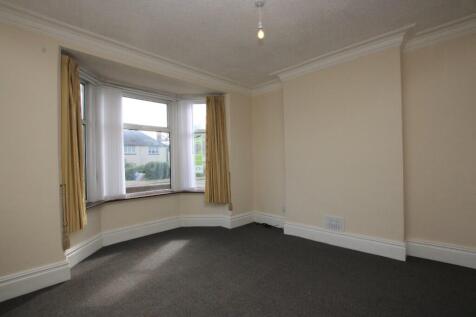 Windmill Avenue, Kettering, Northamptonshire, NN16 photo 2