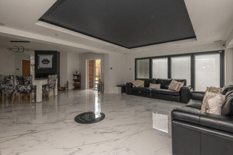 50 - 10 Bradfield...