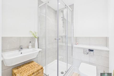 Ensuite Shower Room