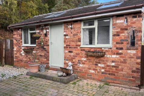 Officers Mess, Crossing Cottage,WS15  photo 3