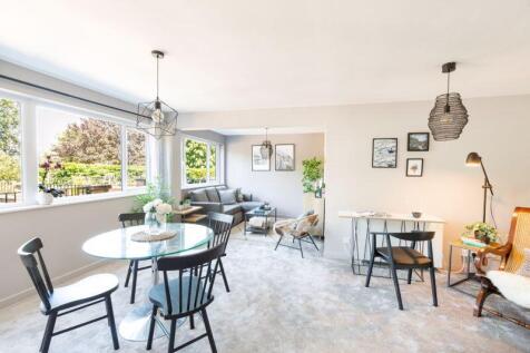 Dining/Living Area