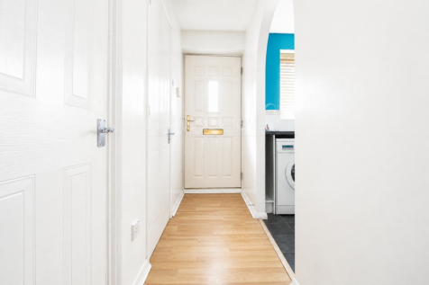 Molyns Mews, Slough, SL1 photo 5