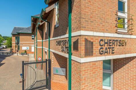 Chertsey Gate194.jpg
