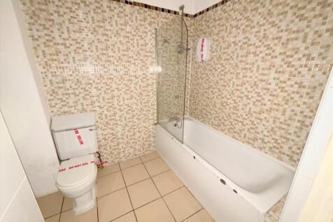 Bathroom 2 69 statio