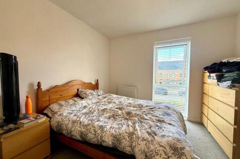 Fen Street, Brooklands  photo 4