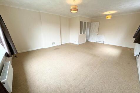 Kempshott Lane, Basingstoke, RG22 photo 4