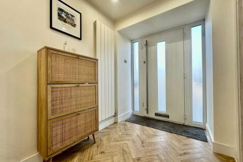 WhatsApp Image 2025-01-09 at 16.01.06_22e933fb.jpg