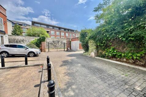 Property Image 16