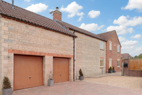 Driveway + Garaging.png