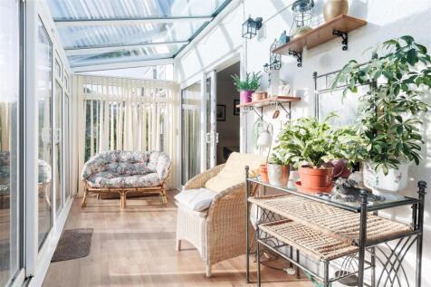 10 Orchard Drive (3).jpg