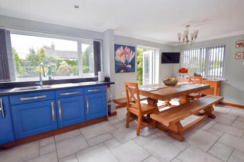 Dining Kitchen 1