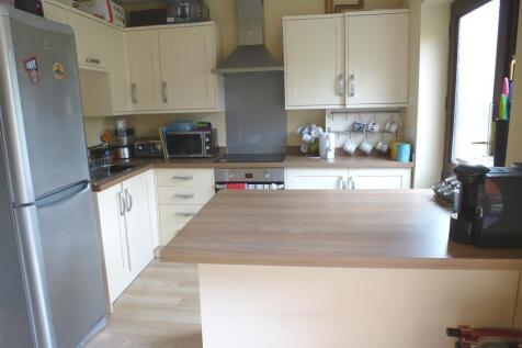 Huntingbrooke, Great Holm, MILTON KEYNES photo 4