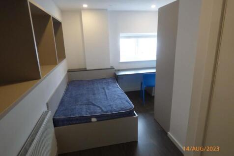 Flat 2, Bedroom 4.jpg