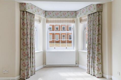 97268_161-The-Close-Salisbury (23).jpg