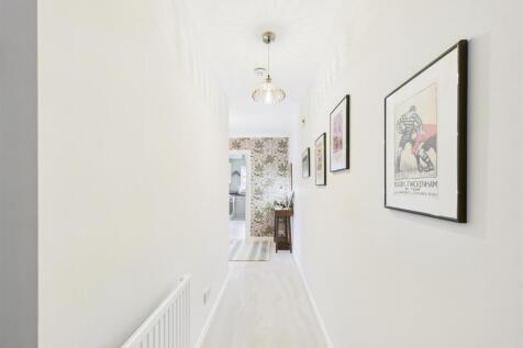 hallway 1.jpg