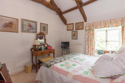 Master Bedroom 2.jpg