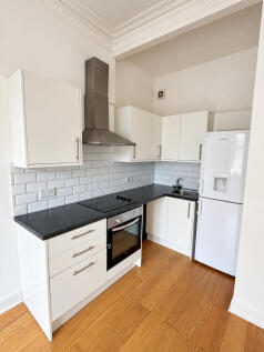 Cathcart Road, Glasgow, Glasgow City photo 4