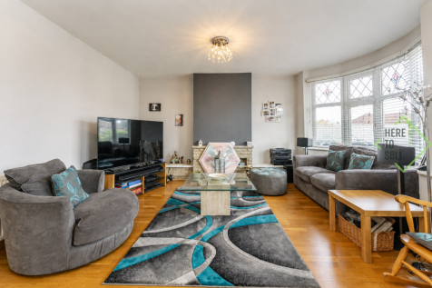 Myrtle Close, East Barnet, EN4 - Reception2