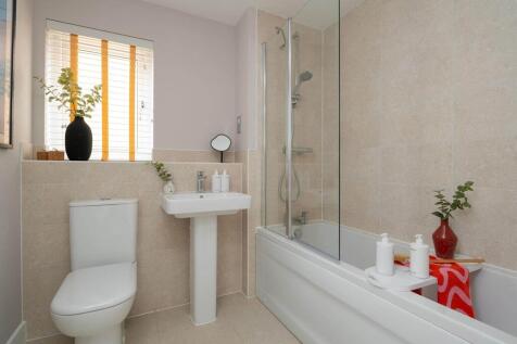 Energy-efficient family bathroom