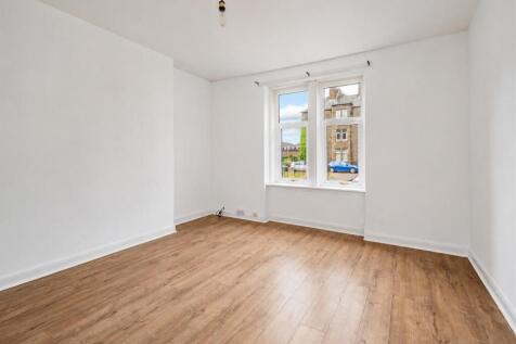 GR 8 Morgan Place Dundee-2.jpg