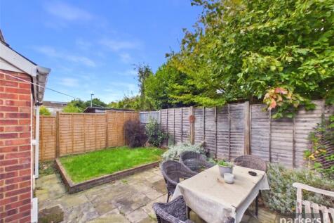 Kingsway, Caversham, Reading, Berkshire, RG4 photo 3