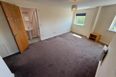 WhatsApp Image 2025-07-21 at 19.22.57_4de17b83.jpg