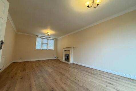 WhatsApp Image 20...