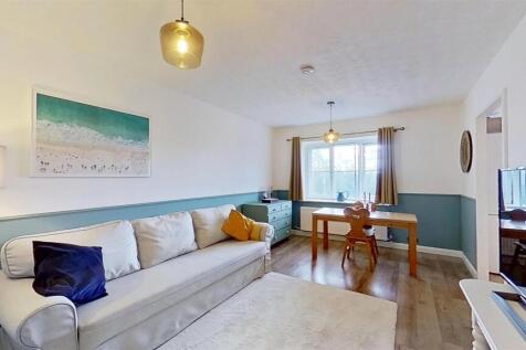 Jasmine-Court-Wimbledon-SW19-06042026_143524.jpg