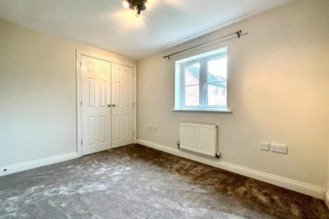 Bedroom One.jpg
