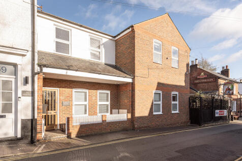 1-bed flat on Albert Street, St Albans, Hertfordshire, AL1, £1,400/mo
