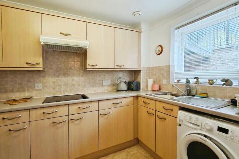 Portman Court, Grange Road, Uckfield photo 4