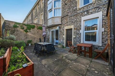 Courtyard Garden