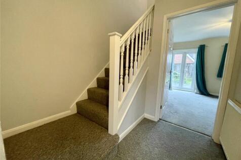 Natasha Gardens, Poole, Dorset, BH12 photo 3