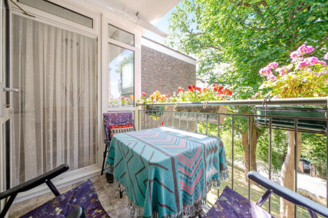 1318487-15-686270...