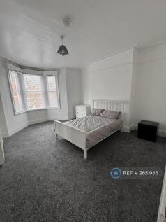 Room 2  (Available)