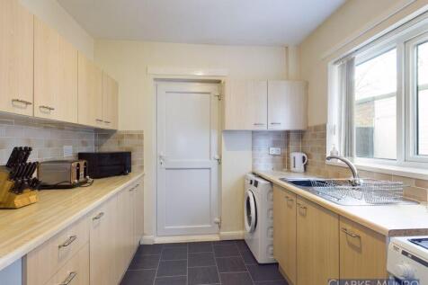 Cragdale Road, Berwick Hills, Middlesbrough photo 4