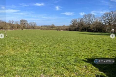 Optional 4 Acre Adjoining Field To Rent