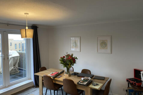 DINNING AREA   