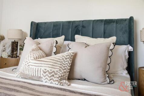 Flat 13-025 13.31.41.jpg