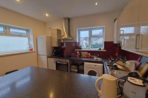 Wyeverne Road, First Floor Flat, Cathays, Cardiff photo 4