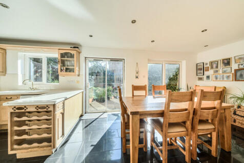 1349795-14-68c3e6...