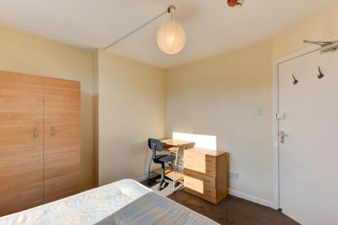 43 Beaconsfield Road Bedroom 4 (2)