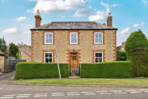 Manor Farm House
