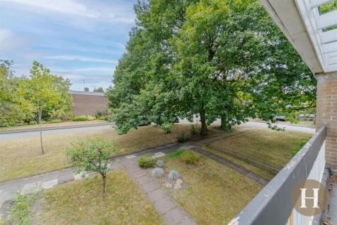 Hadleigh Estate Agents-18.jpg