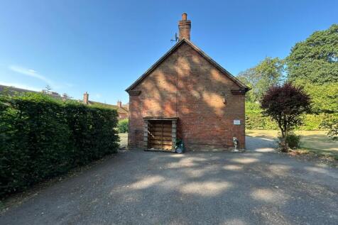 Coach House Cottage, Wellington, TF6 photo 5