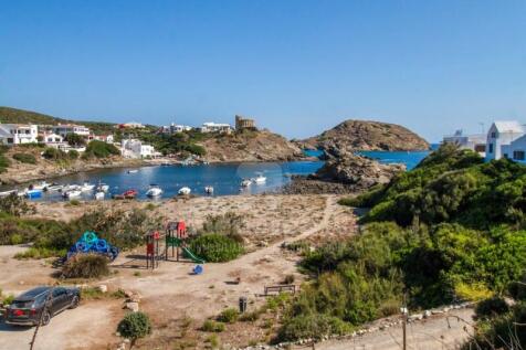 Villa with sea view in Sa Mesquida